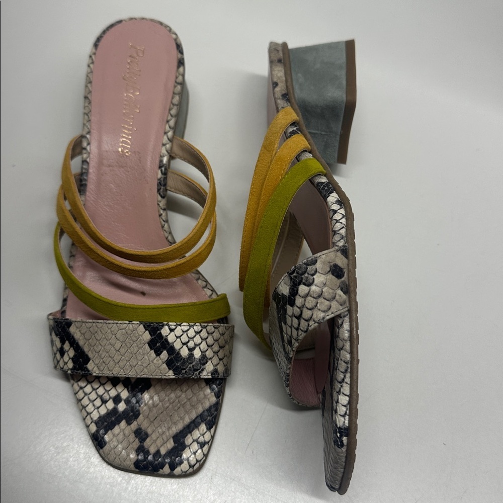 Pretty Ballerinas Block Heel Shoes Open Toe Strappy Suede Snake Colorful 6.5